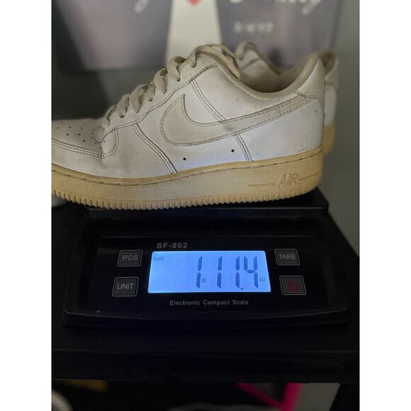 Nike Air Force 1 Low Womens US 8.5 White Leather Casual Athletic Sneaker ‘20 - Picture 12 of 12